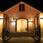 Rose & Crown Hotel