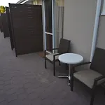 Bentley Motel