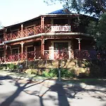 Heritage Country Motel