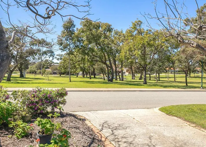 Layman Park Villa