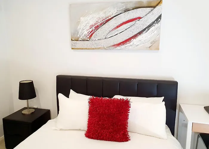 M5 West Perth Studio Apartment Near Kings Park