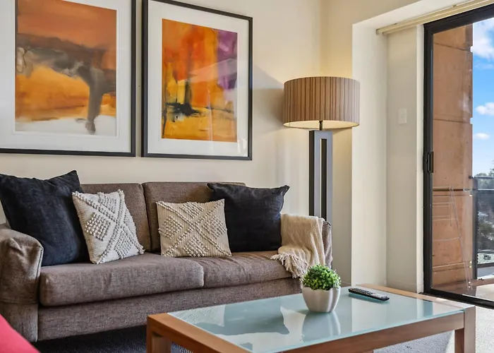 Cozy 2-Bedroom Apartment With City Views