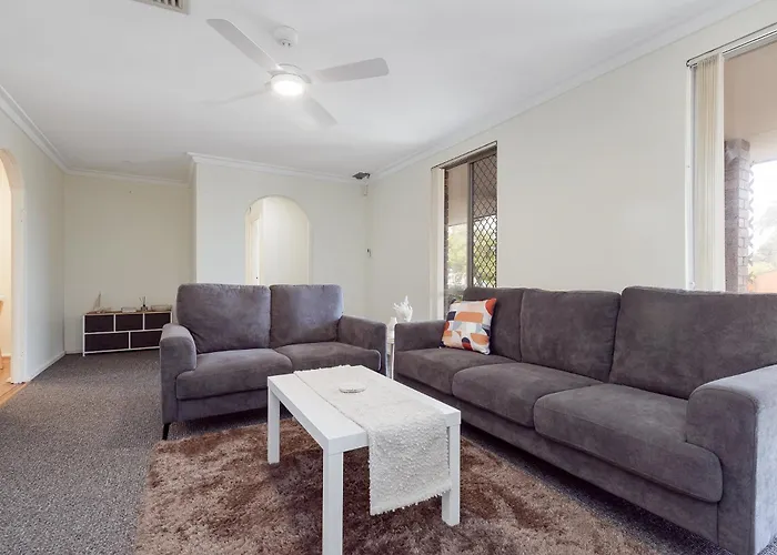 Nanas House By Swan Bnb Management