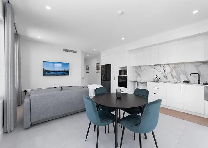 Mangini Apartments - Unit 1