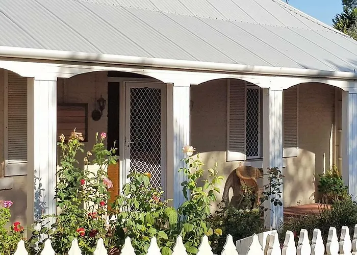 Tillbrook Cottage