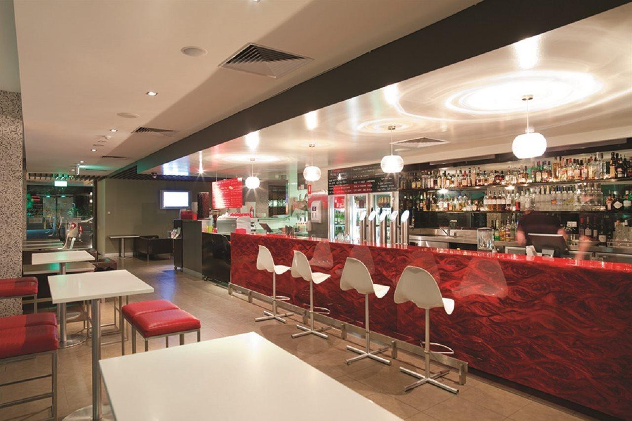 Aparthotel Adina