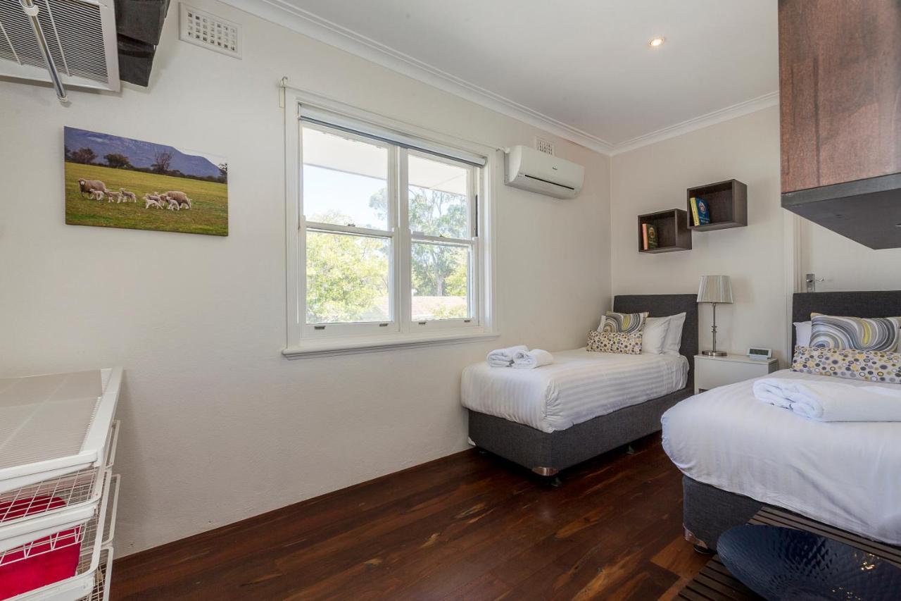 Apartemen Urbanstyle Claremont - Executive Escapes