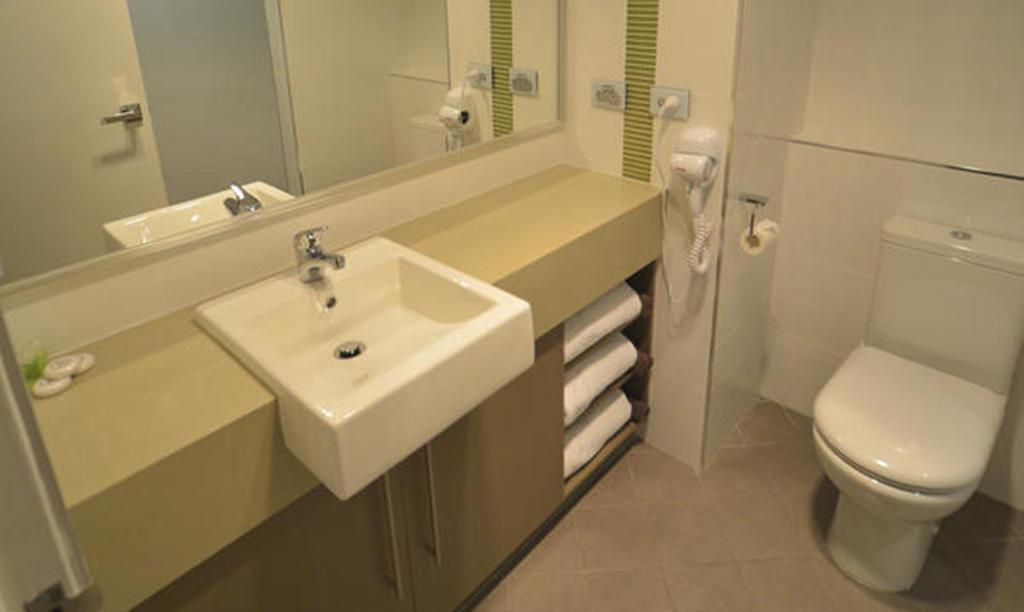 Bentley Motel 4*