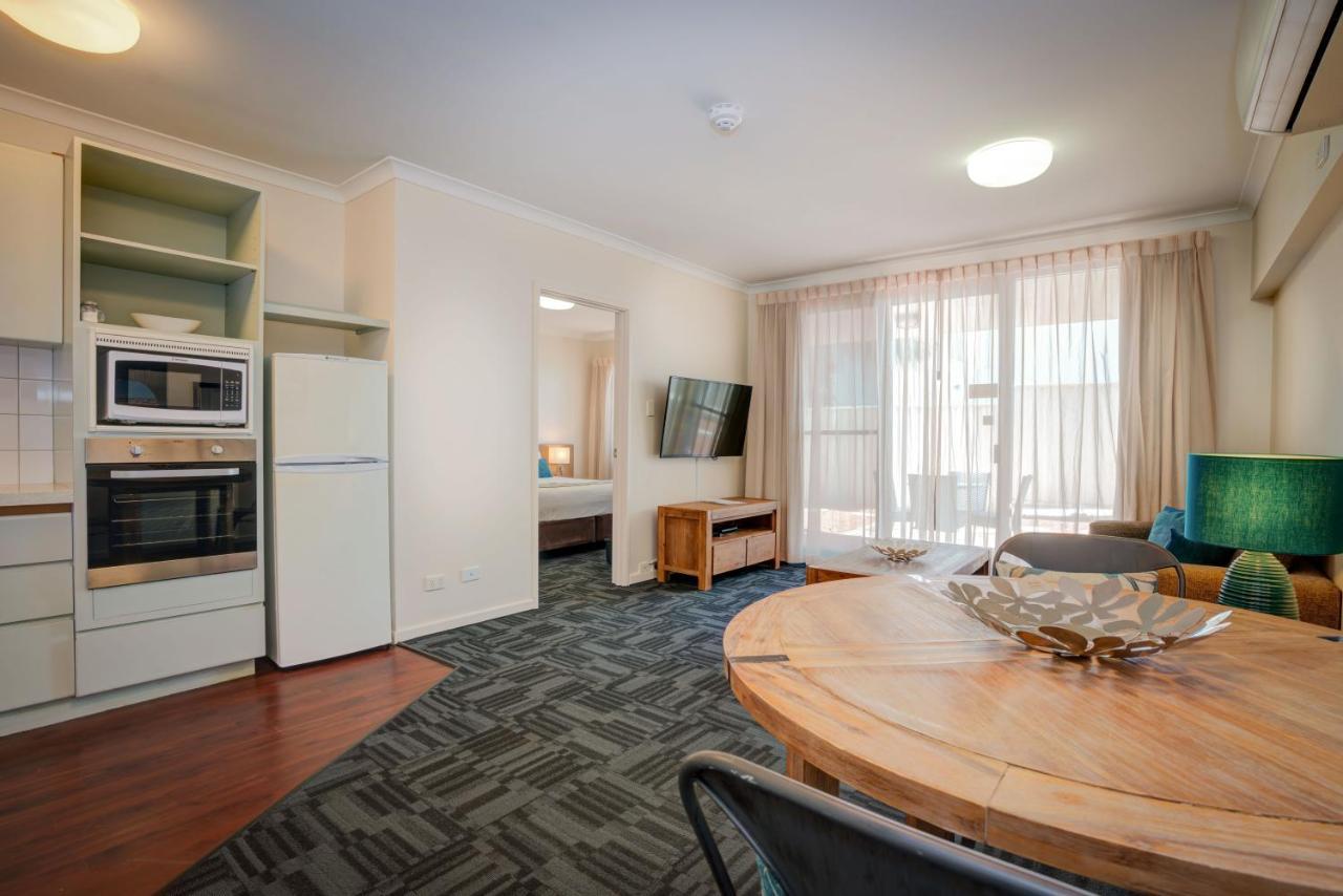 Aparthotel Broadwater 4*