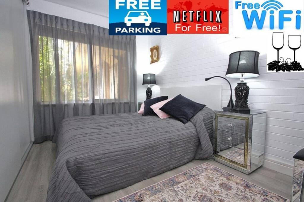 Location Lifestyle Convenience! Wifi Netflix Wine Apartment