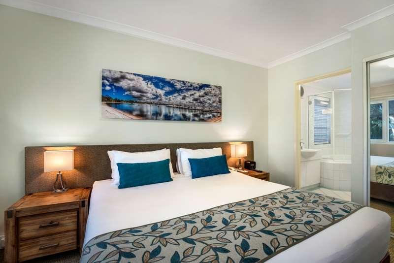Aparthotel Broadwater 4*