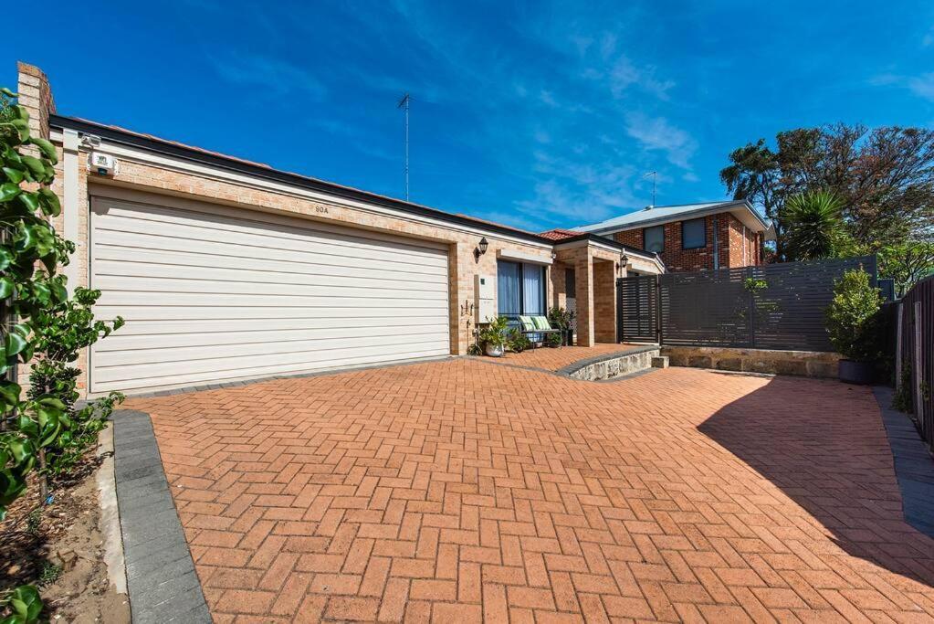 Scarborough On Duke - Executive Escapes Holiday home