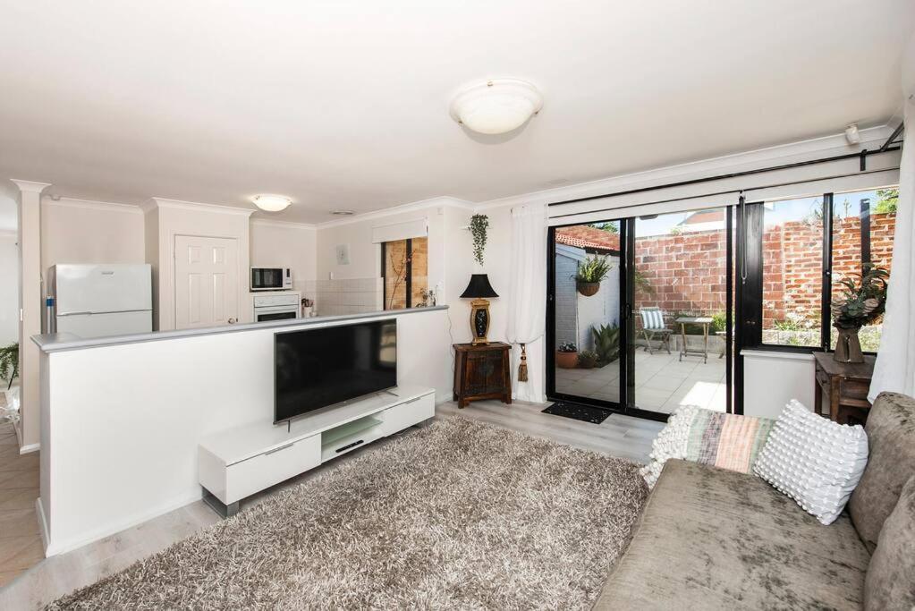 Scarborough On Duke - Executive Escapes Holiday home Perth