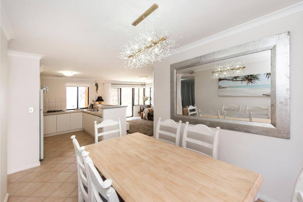 Holiday home Scarborough On Duke - Executive Escapes *