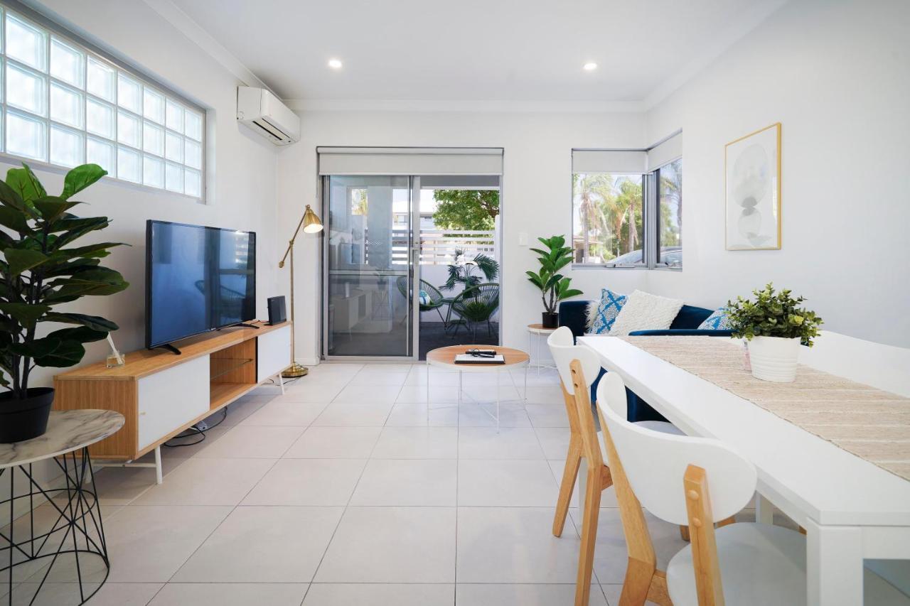 1 Fabulous Fisher 2br 2ba Cloverdale Apartment Perth