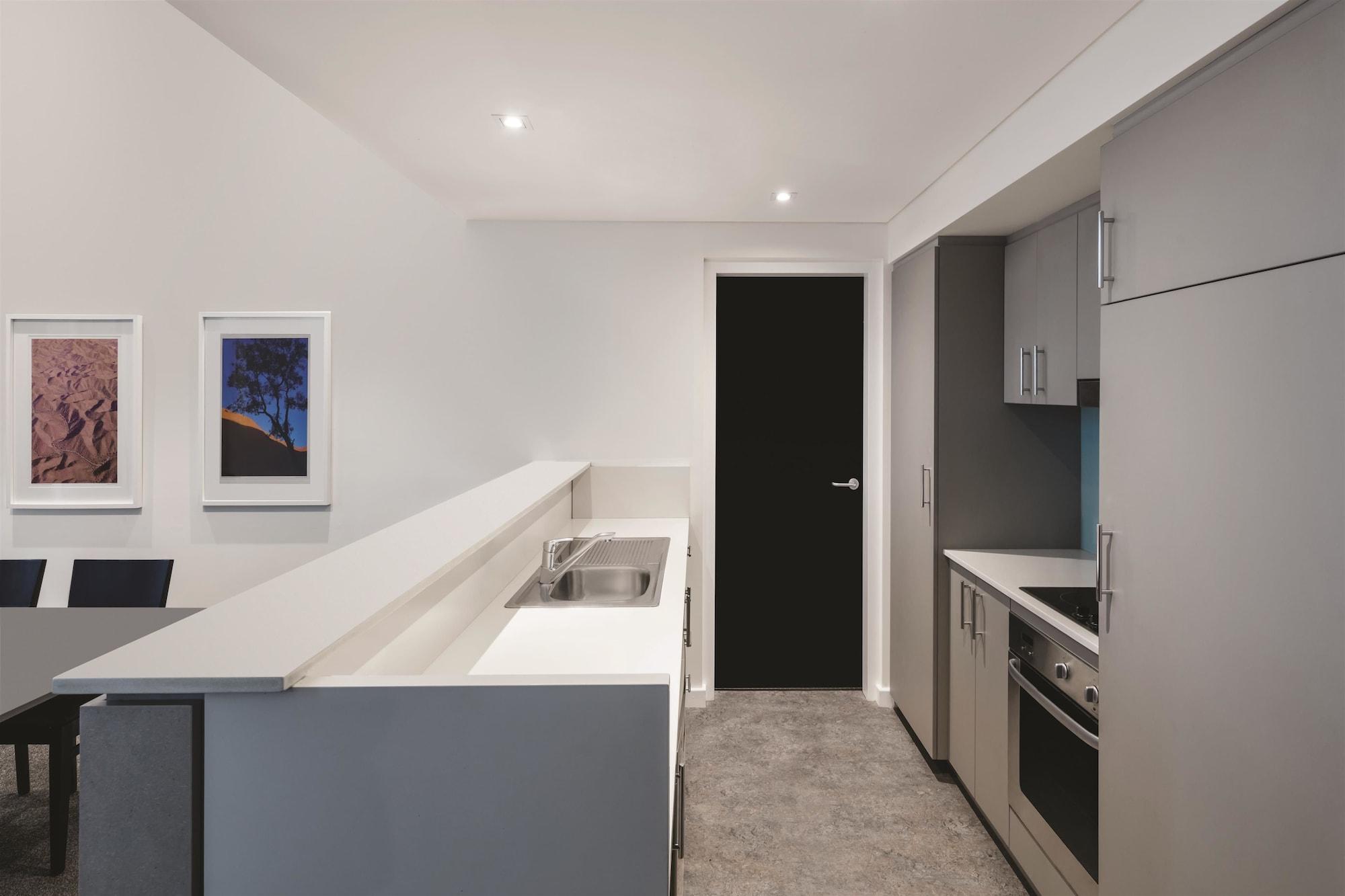 Adina Aparthotel Perth