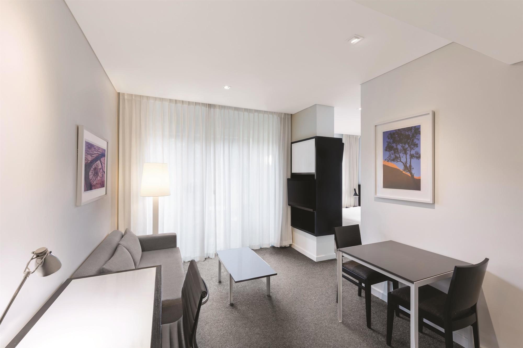 Adina Aparthotel Perth