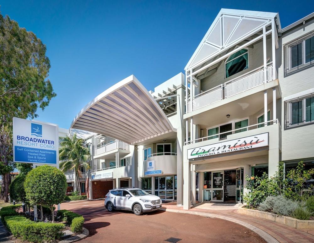 Aparthotel Broadwater 4*