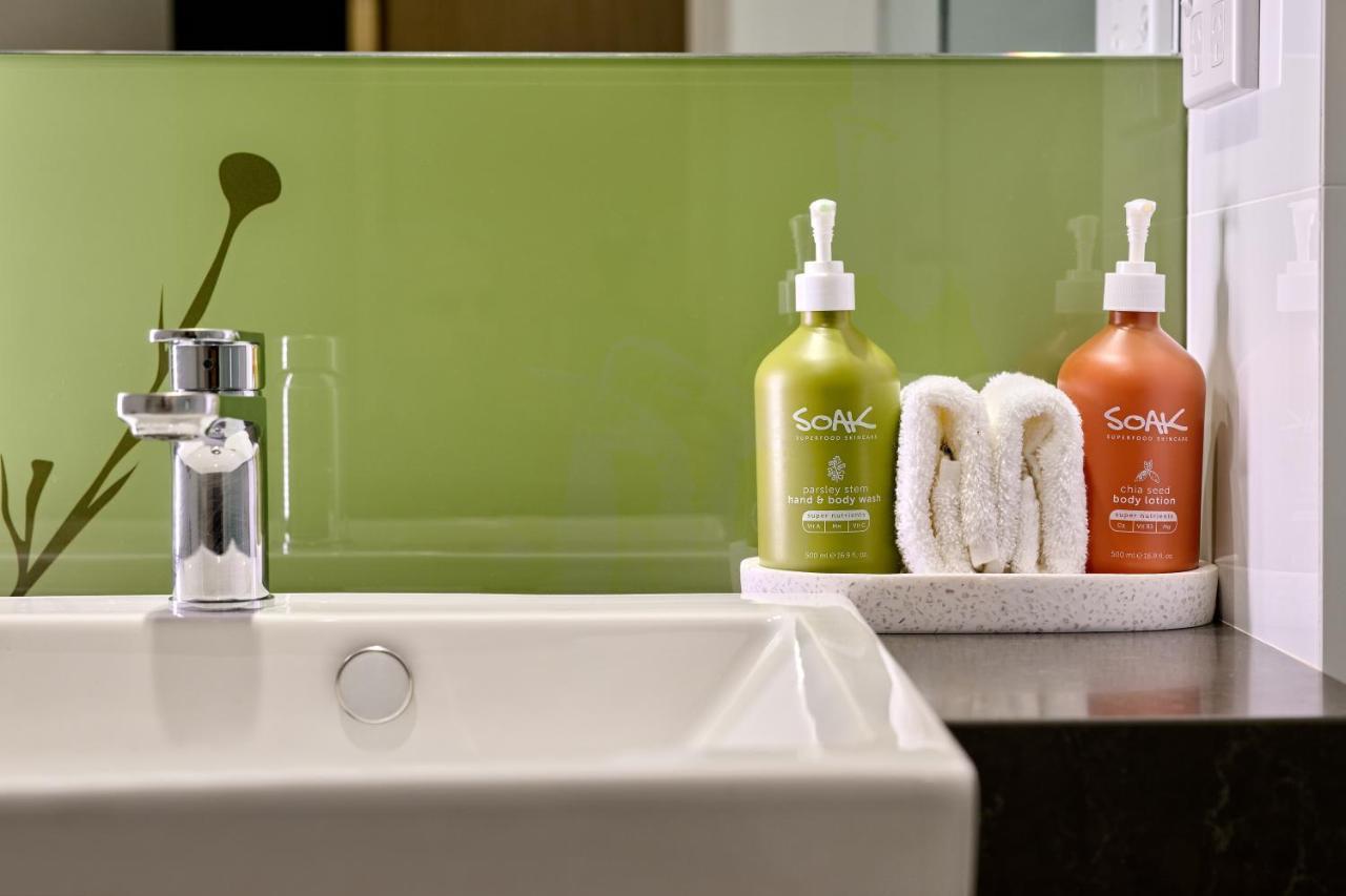 Centre By Ihg Hotel 4*