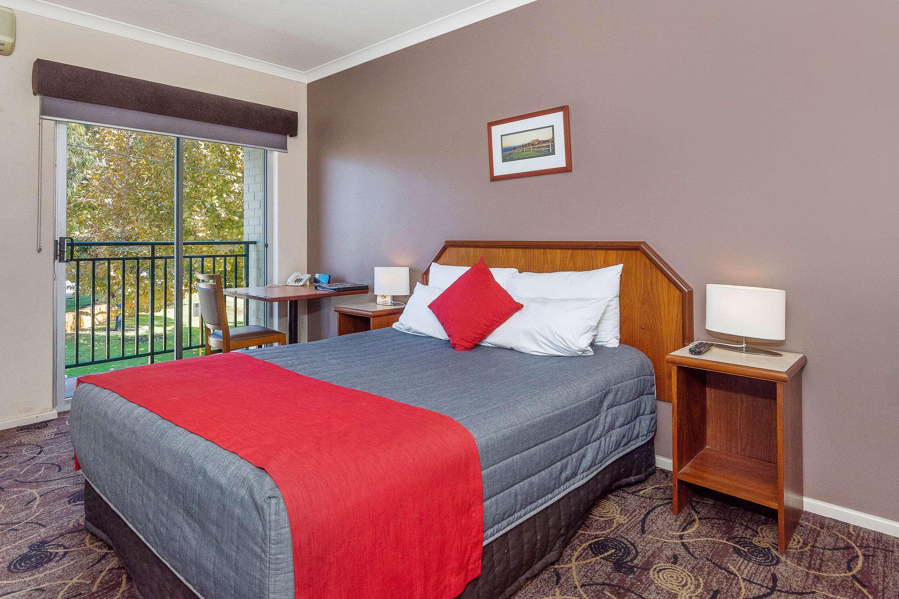 Quality Bayswater Hotel