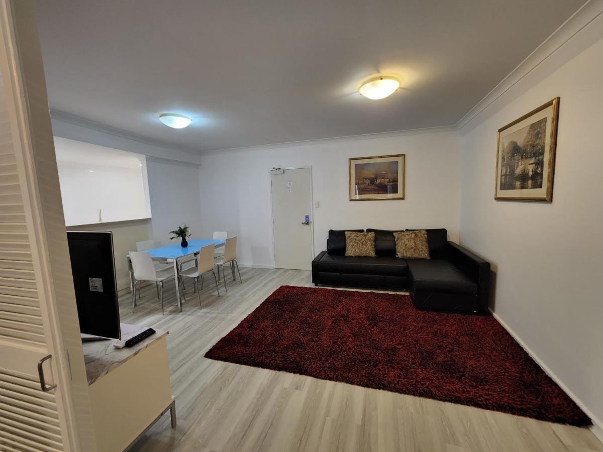 Cbd Aparthotel 4*