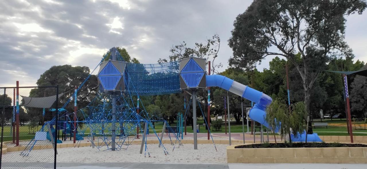 Balcatta Sanctuary Casa de férias Perth