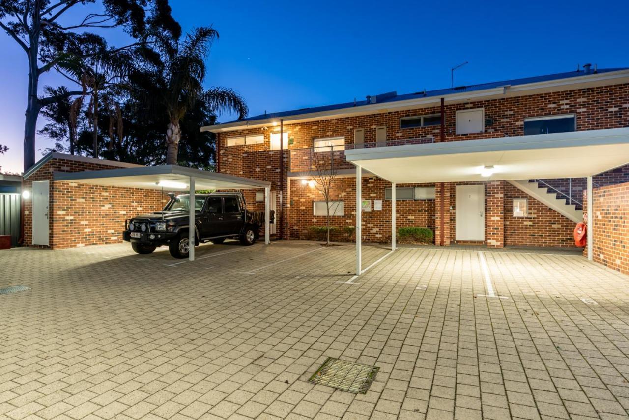 Metro Modern Escape Unwind Near The Swan Valley Apartment *