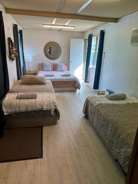 Comfort Inn Getaway *