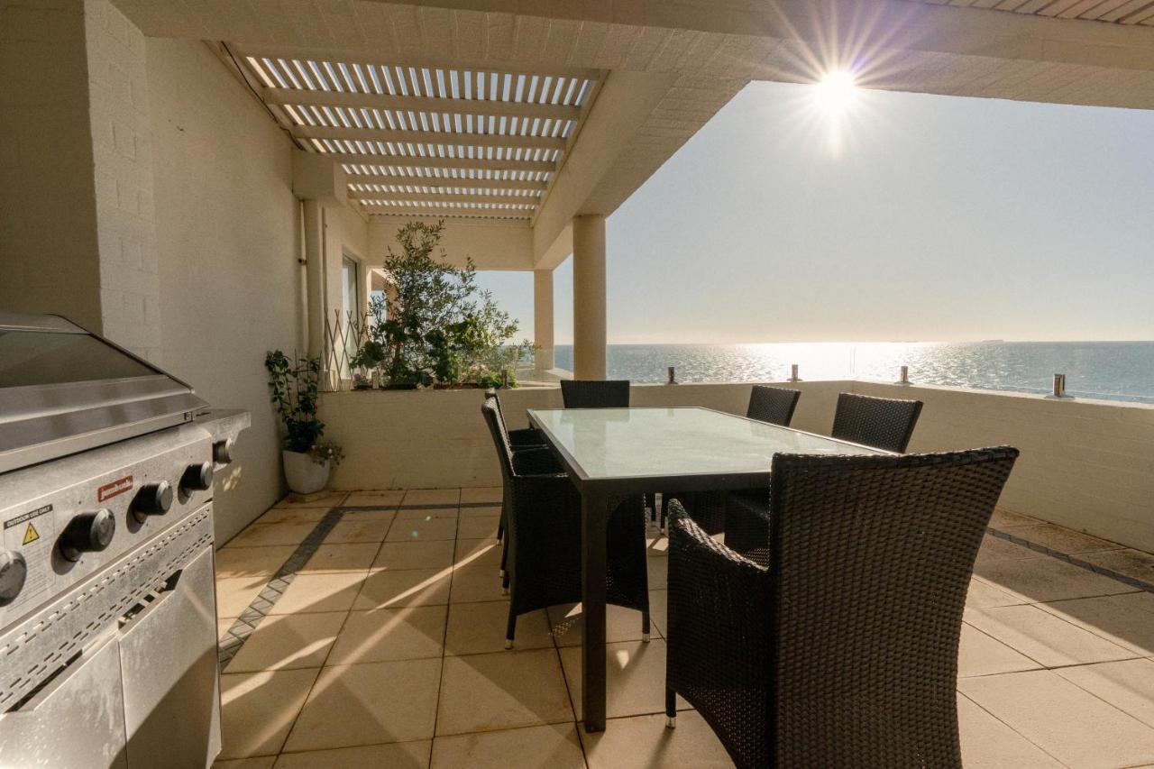 Apartment View In Cottesloe *