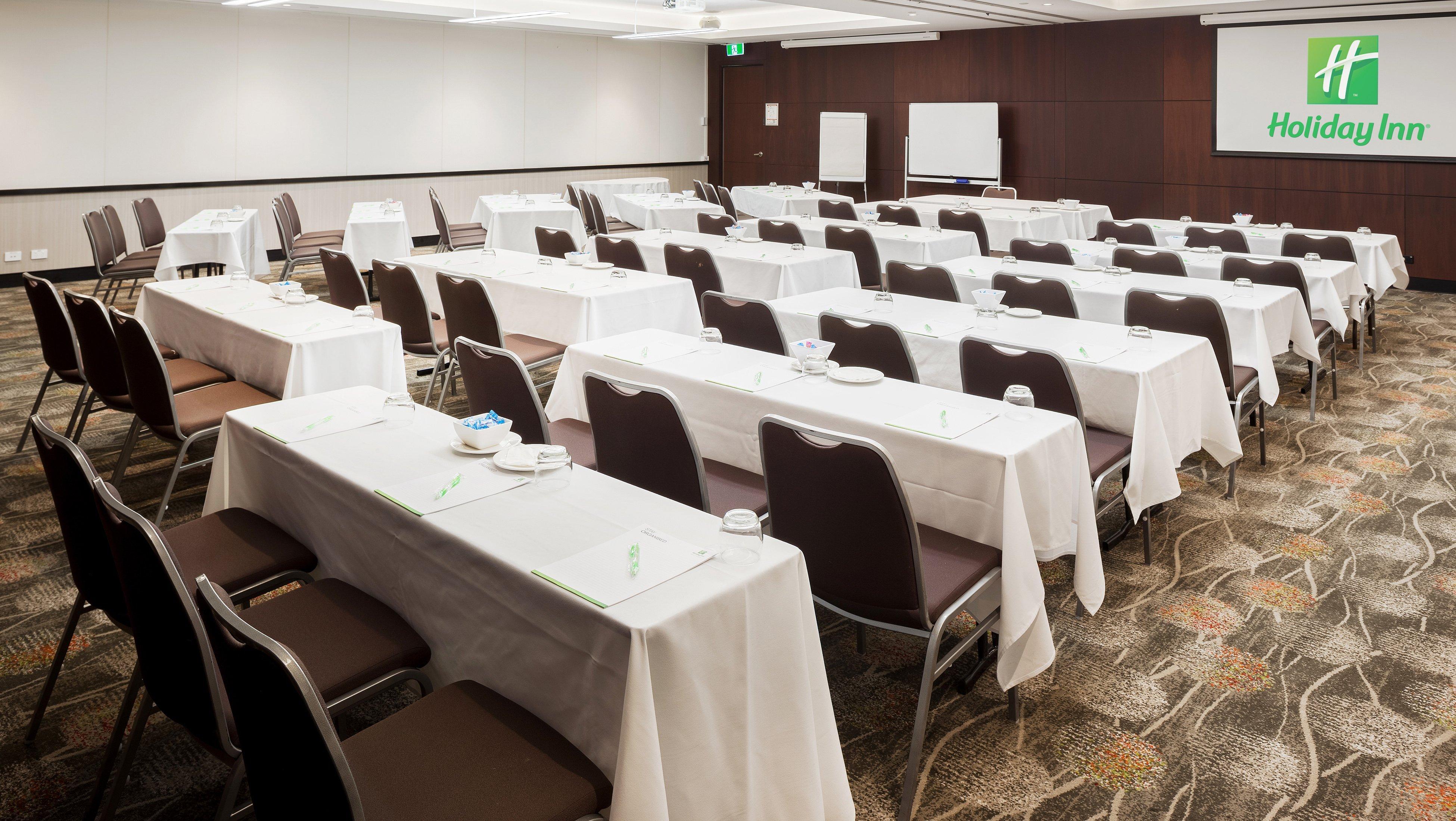 Centre By Ihg Hotel 4*