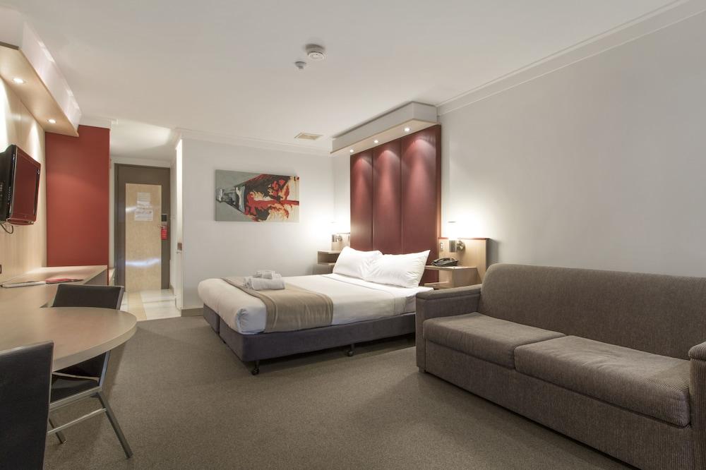 Hotel Metro Perth