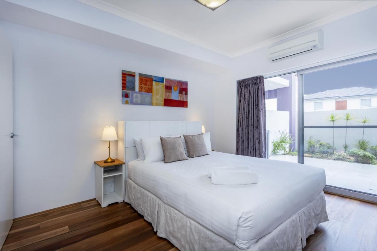 Apartment Parkvue On The Green - Executive Escapes Perth