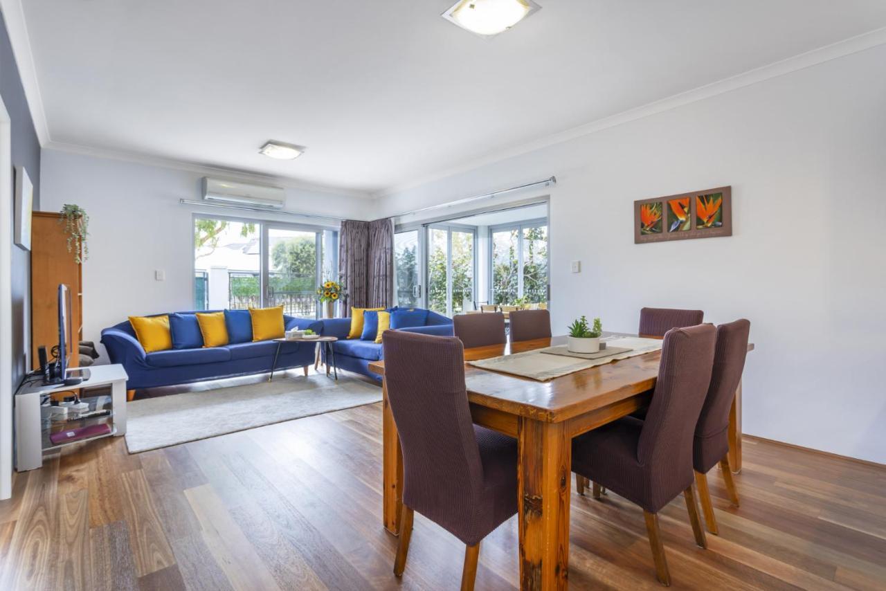 Apartment Parkvue On The Green - Executive Escapes