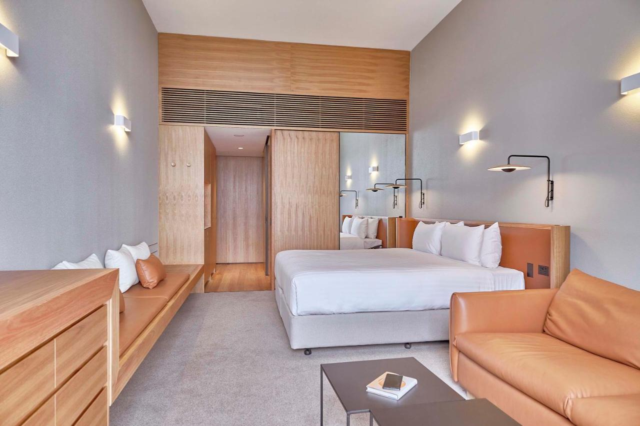 Hotel Wonil - Handwritten Collection 4*