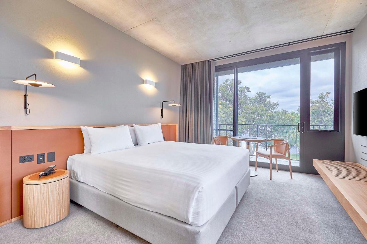 Hotel Wonil - Handwritten Collection 4*