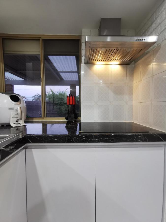 Holiday home Entire House With 4 Bedrooms Fully Air Conditioned *