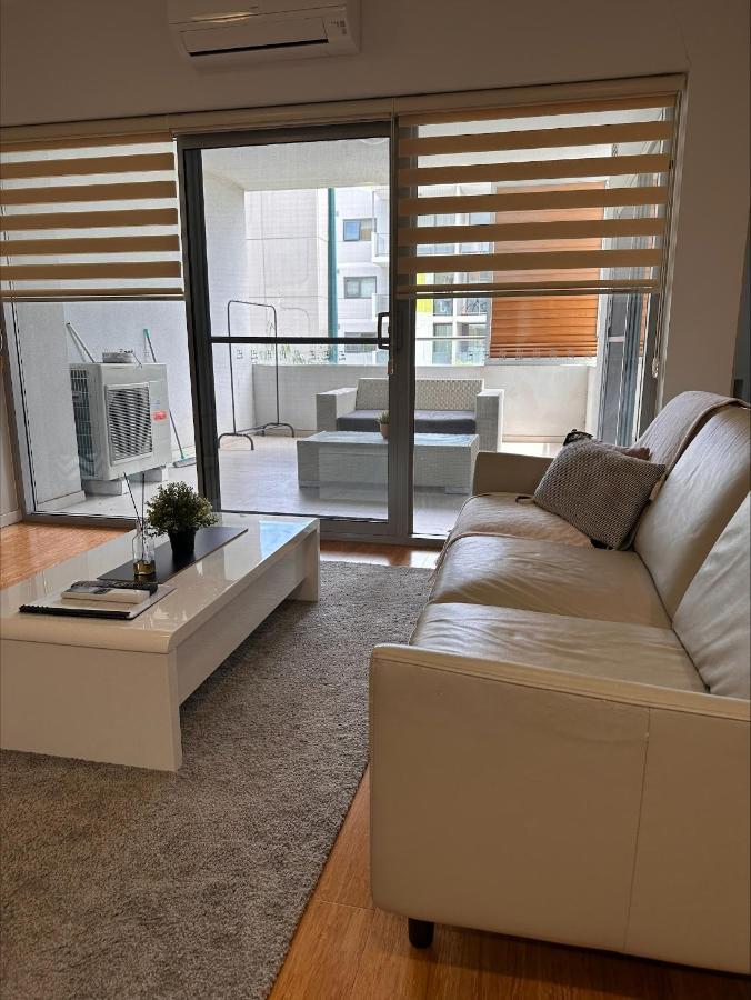 2 On Trend Near Crown 1br Pangsapuri Perth