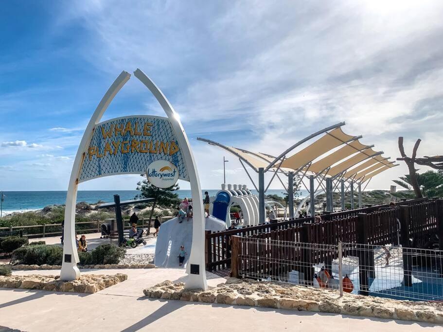The Retreat On Nautilus ~ Walk To * Perth