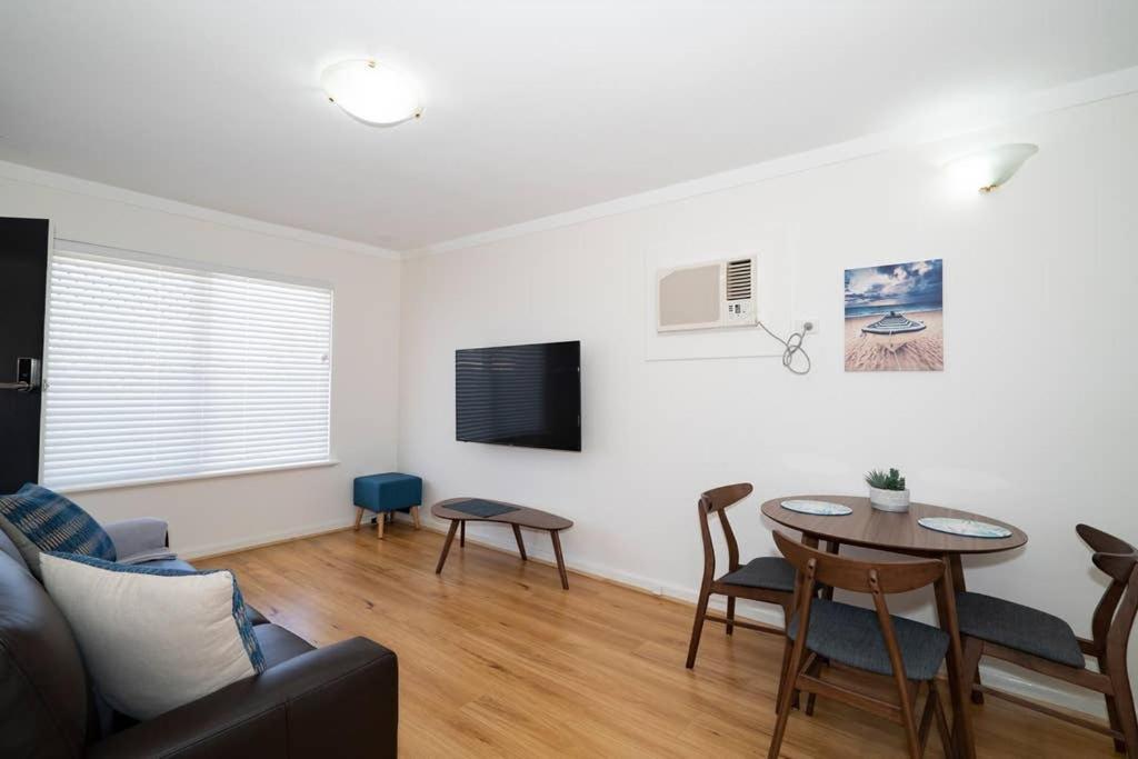 Apartment 23 Burswood Comfort Walk To Crown & Optus