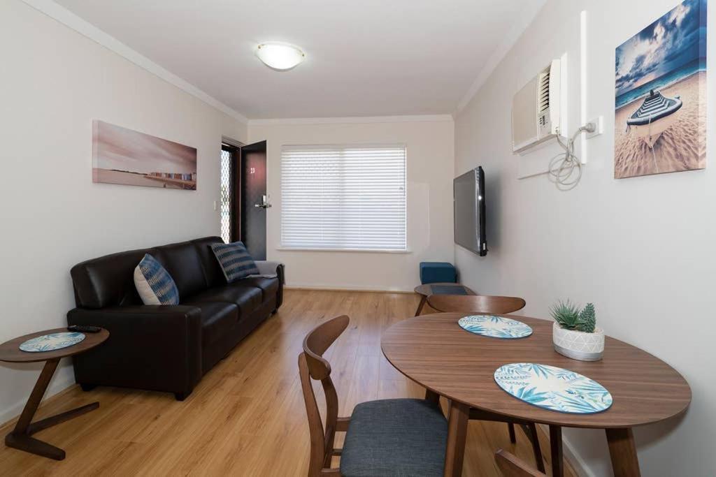 Apartment 23 Burswood Comfort Walk To Crown & Optus Perth