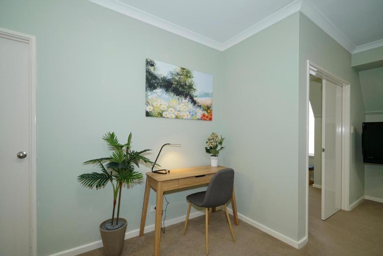 Apartment 40 Modern & Chic In East Perth