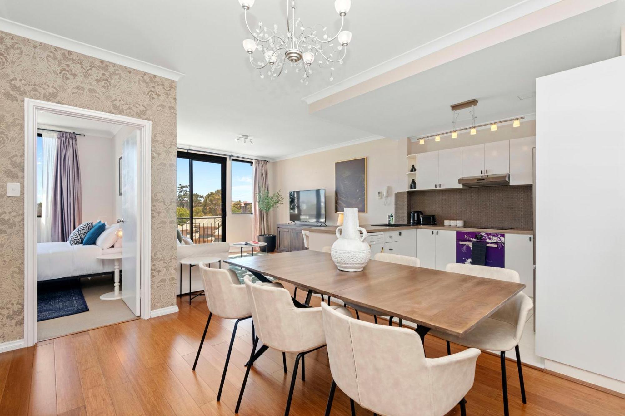 Stunning 3Br Perth Penthouse *