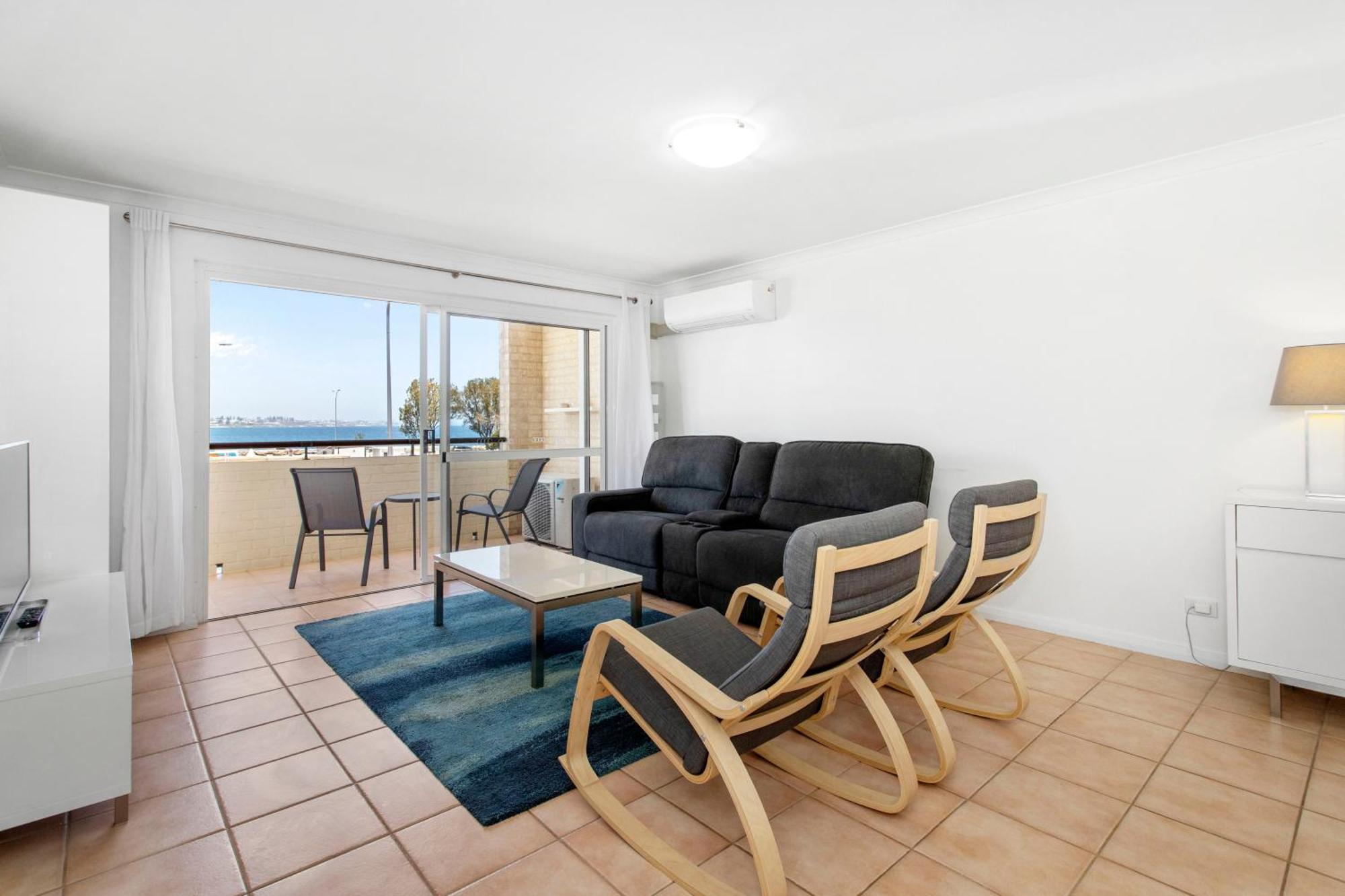 Nautica Residences Hillarys Apartamento *