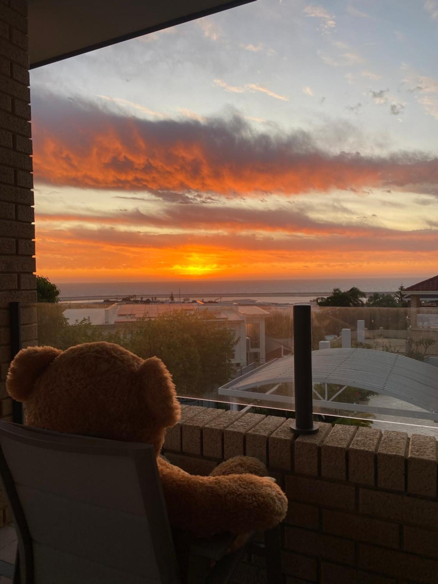 Homestay Sunny Ocean View Retreat *