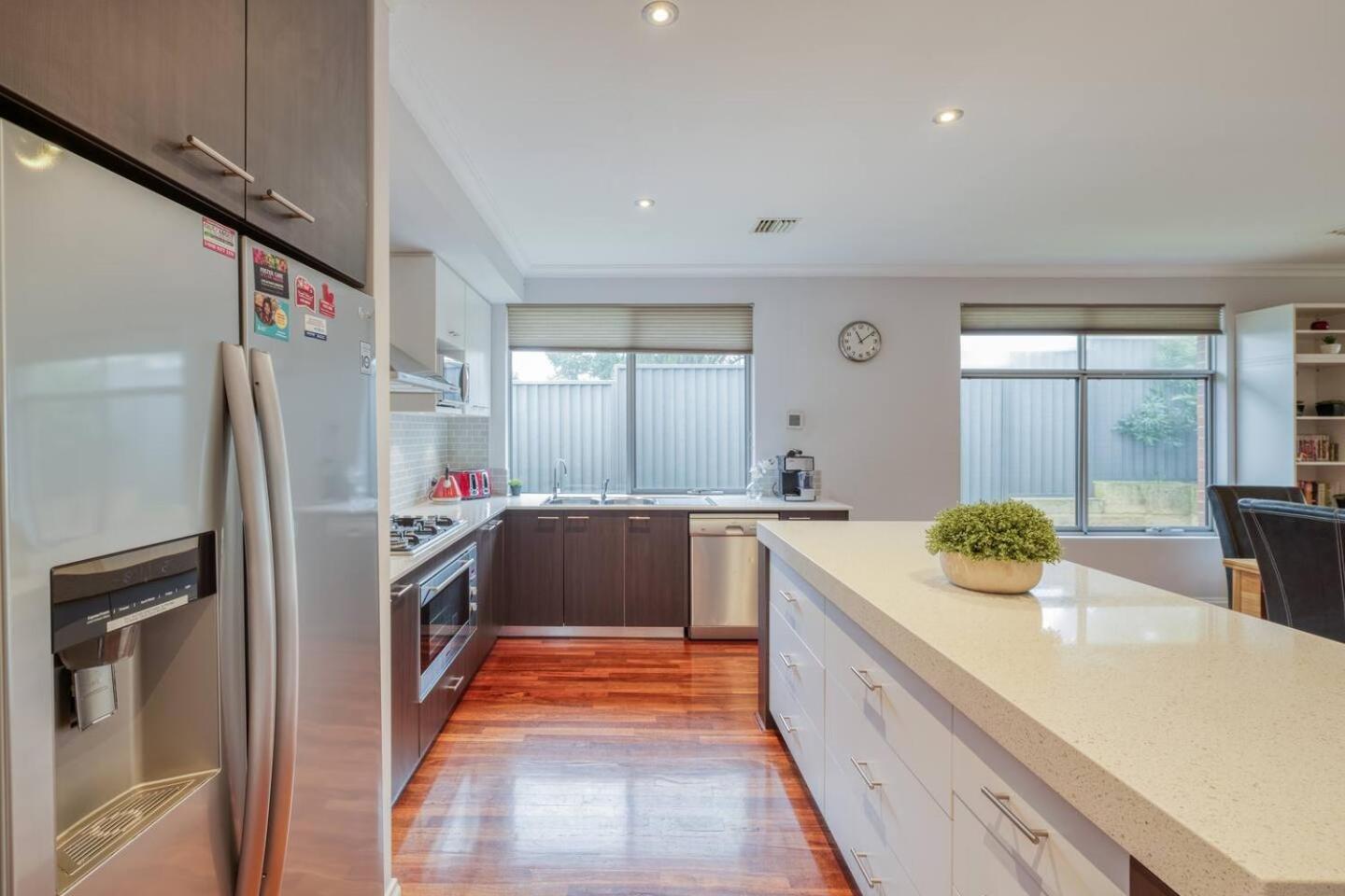 Bahay bakasyunan Rivervale Retreat - Spacious Family Living Perth