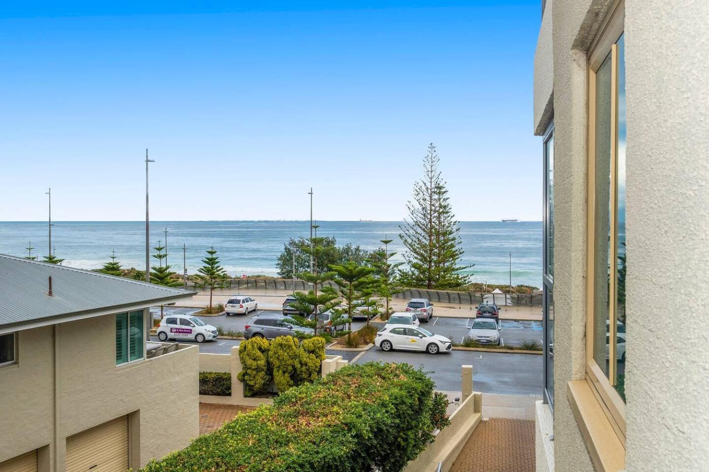 Sandcastles At The Beach Outstanding Location! Perth