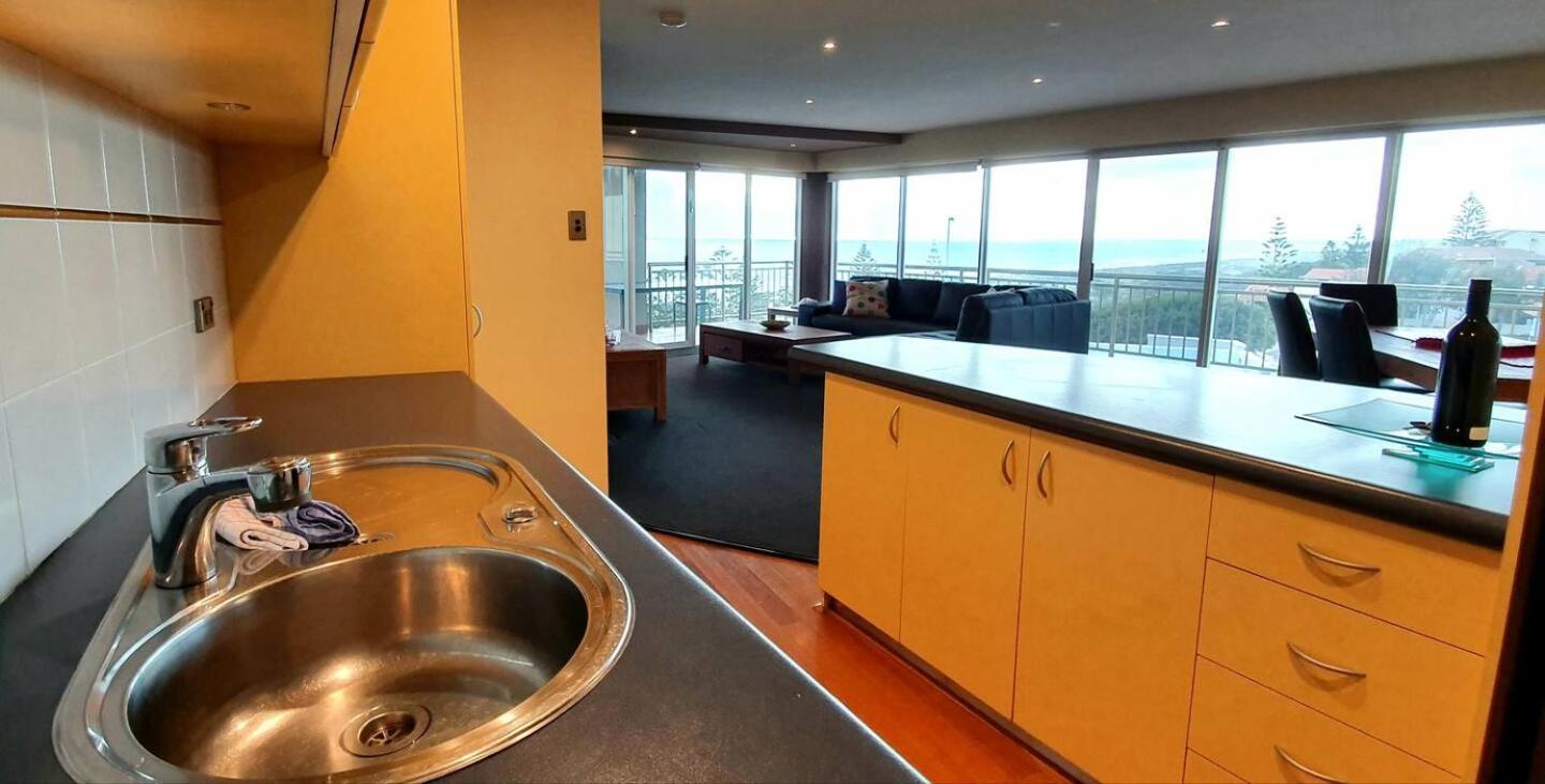 Ocean View-breath Taking Views, Amazing Facilities Perth