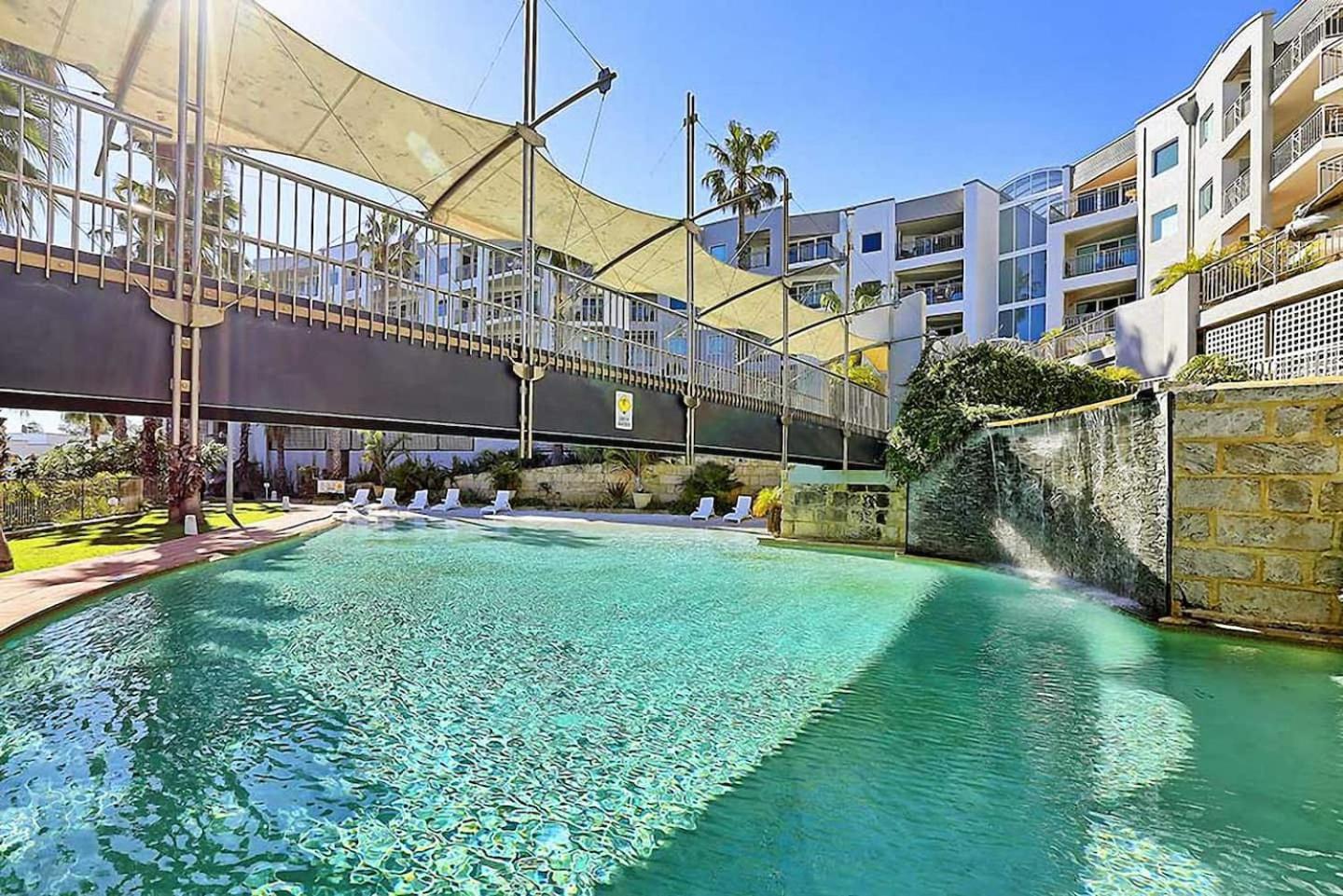 Ocean View-breath Taking Views, Amazing Facilities *