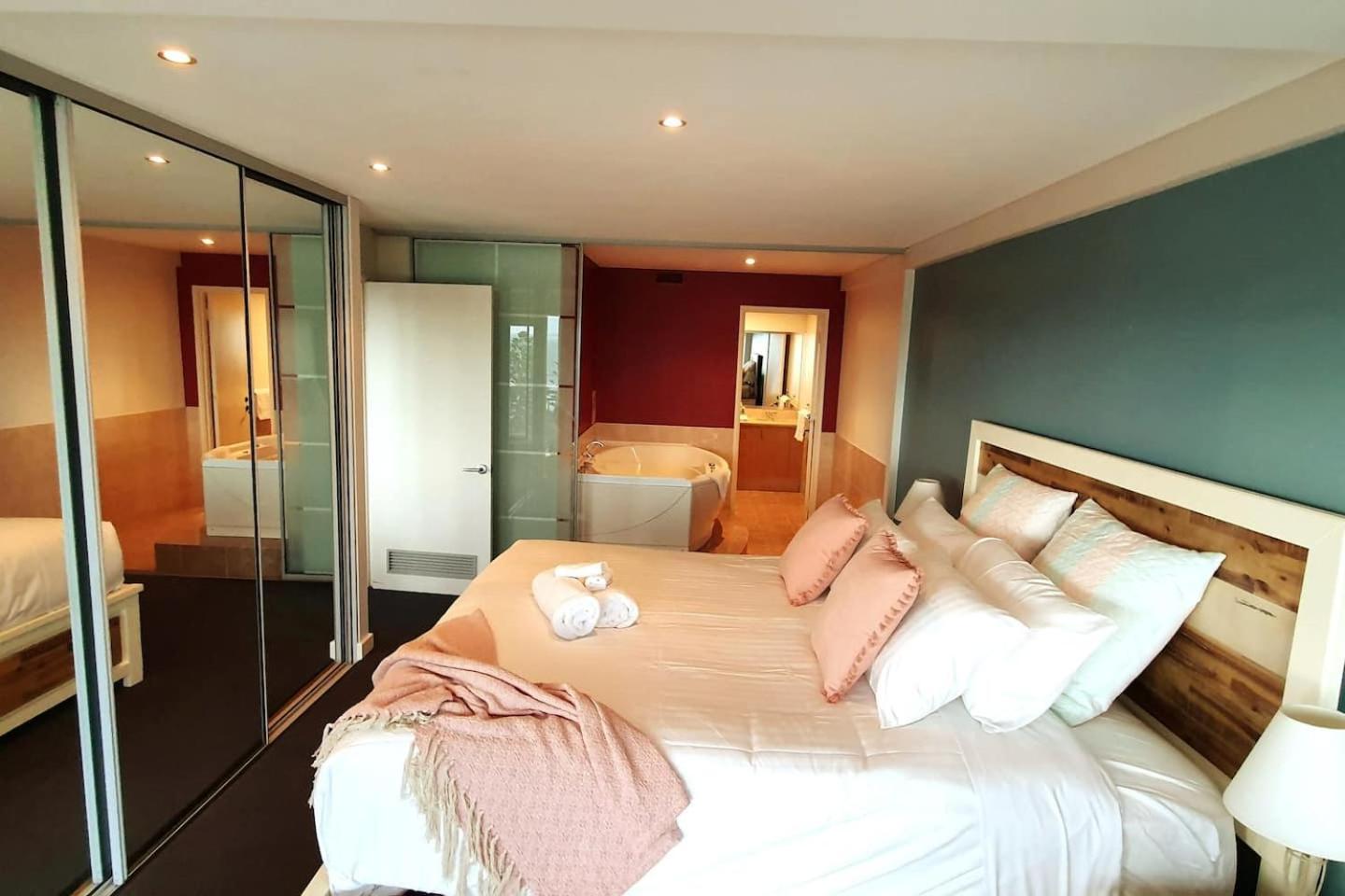 Ocean View-breath Taking Views, Amazing Facilities Holiday home Perth