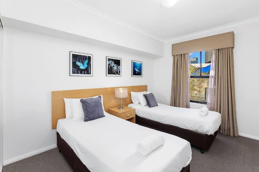 Executive - 2br 1ba W Parking * Perth
